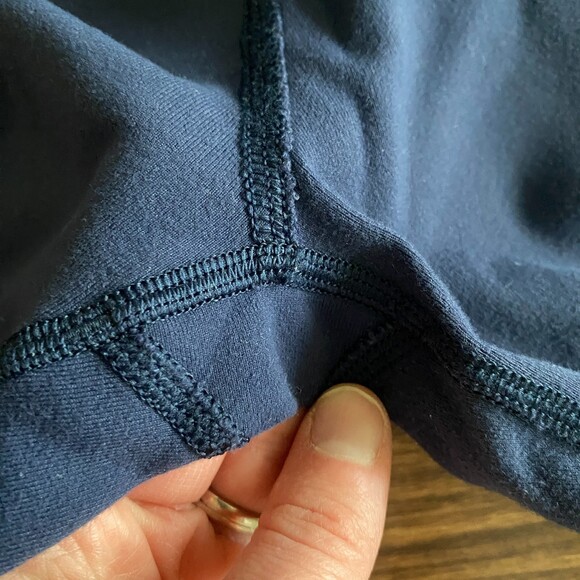 Ivivva Navy Capri Athletic Leggings Girls' 12 - Picture 4 of 11